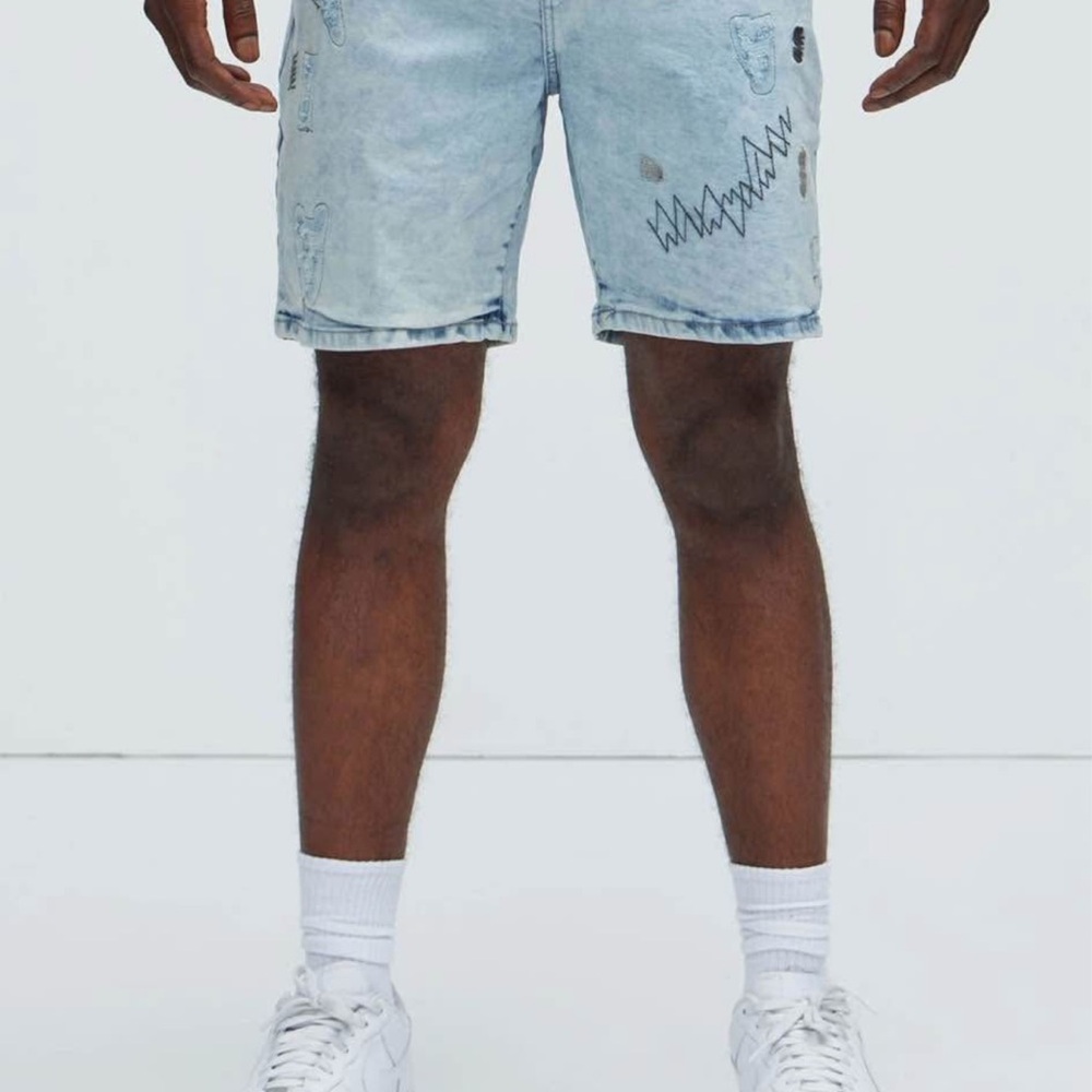 Fashion Nova Blue Jean Shorts Distressed Raw Hem